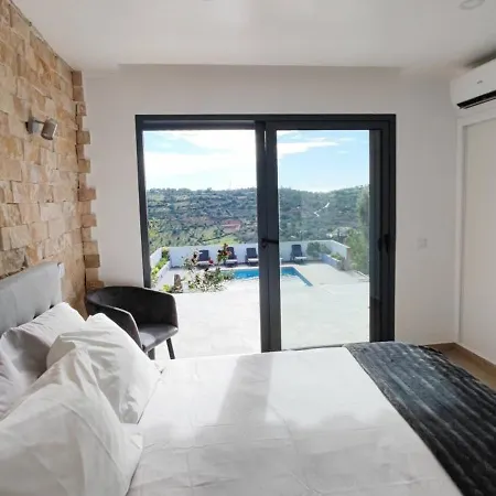 ヴィラ New, Nature View - Albufeira, Private Pool